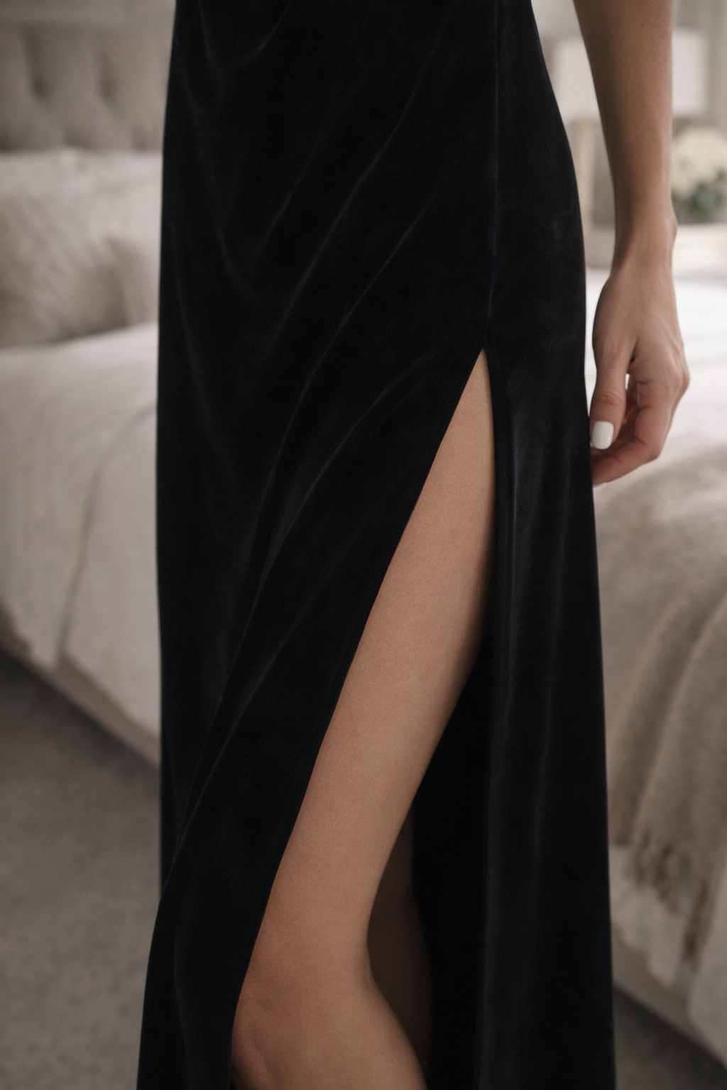 Sultry Black Stretch Velvet Maxi skirt – Finesse USA Made in USA Size Small