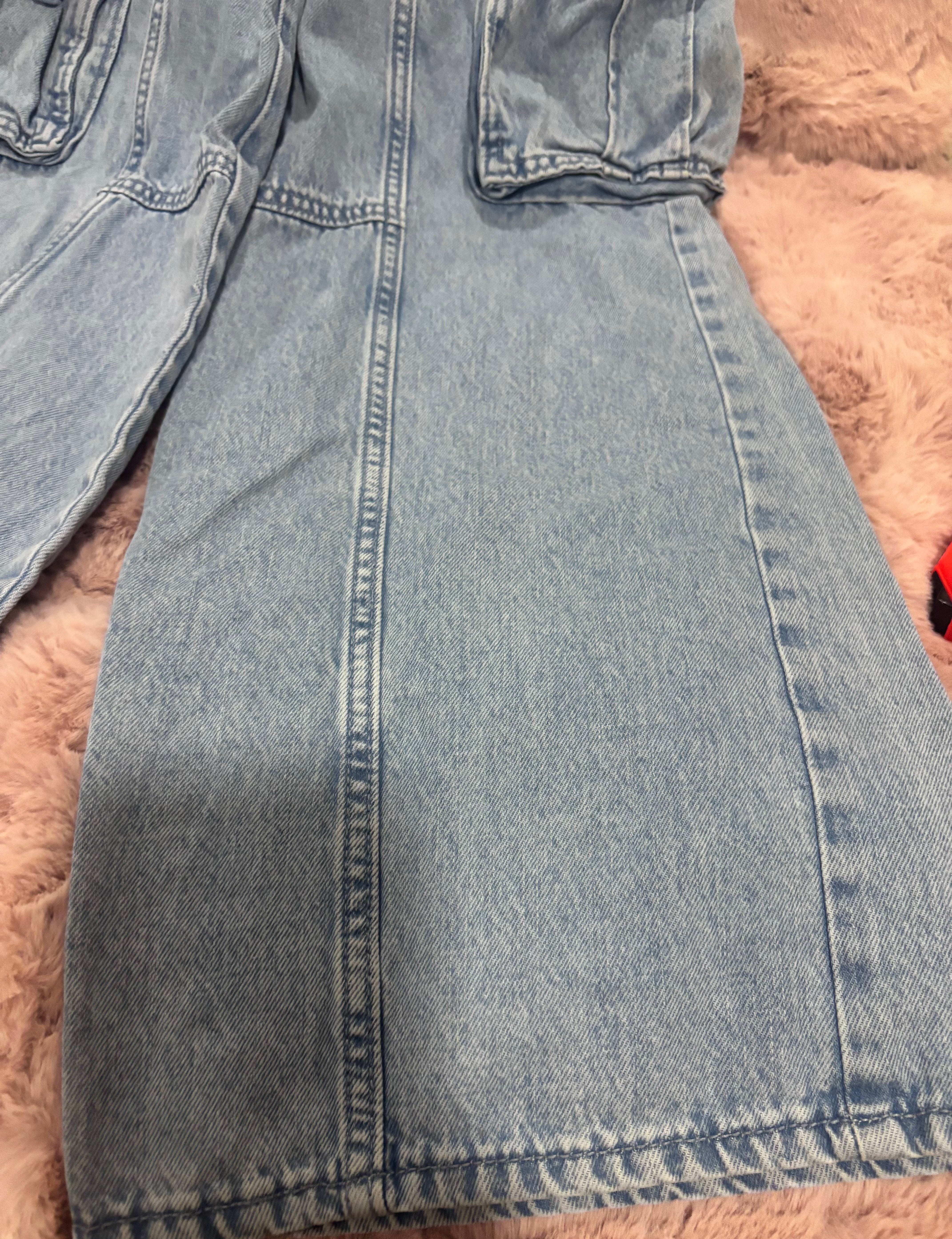 Old Navy High Rise Wide Leg Cargo Jeans | Size 14 | 34” Inseam | Baggy Fit