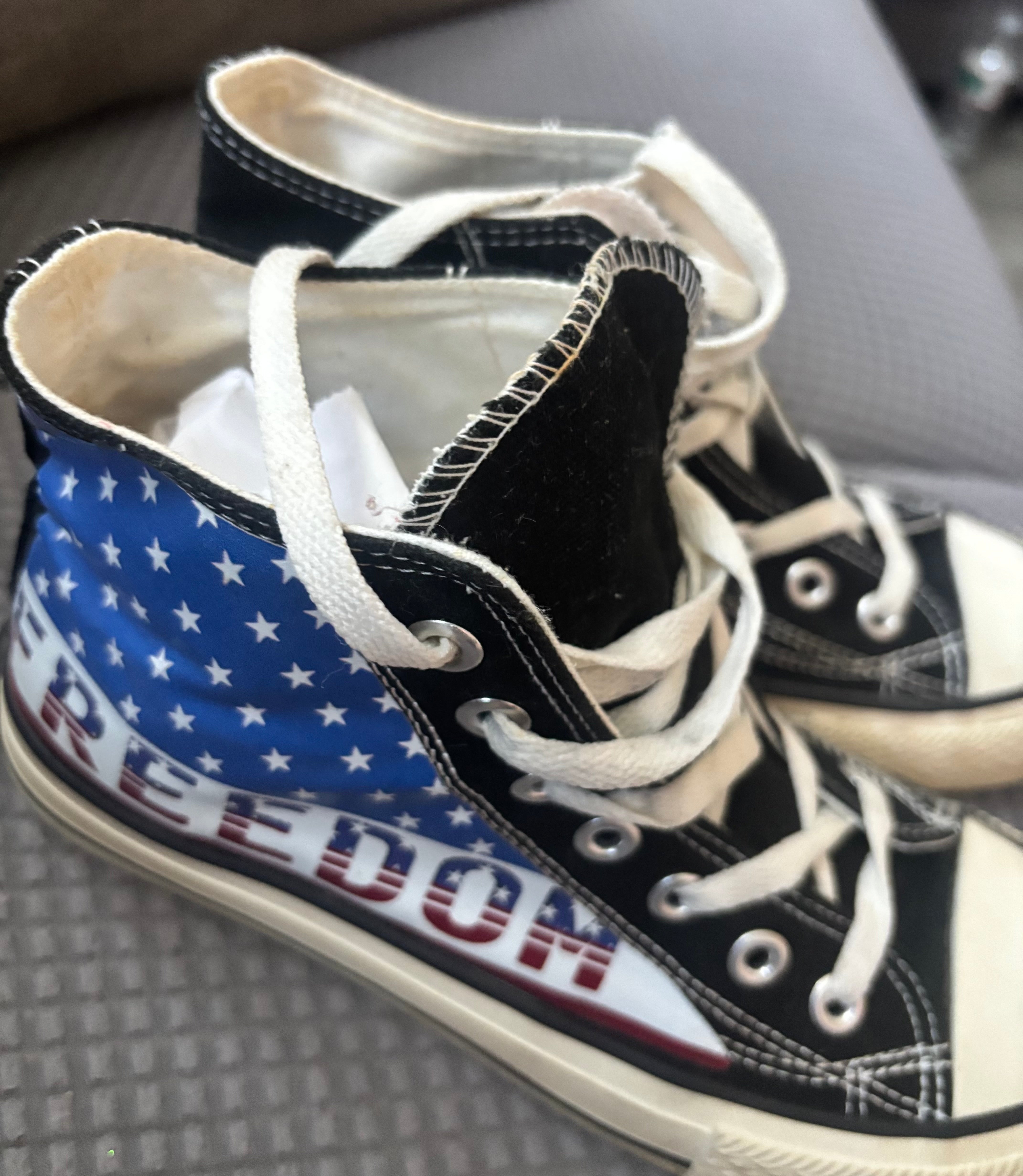 Preowned MSMS Star “Freedom” High Top Canvas Sneakers- Size EU 40
