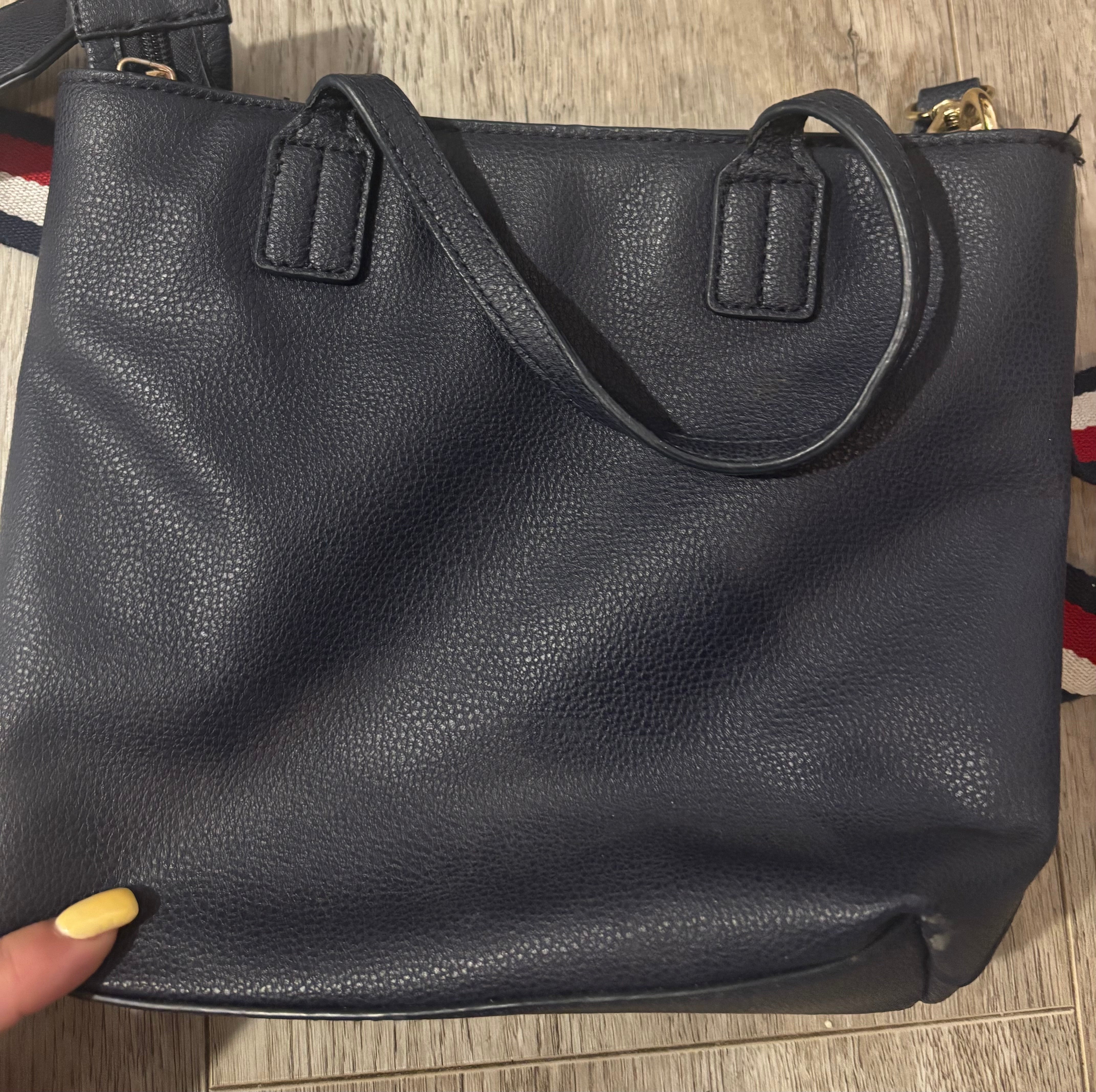 Curated Hudson Find - Tommy Hilfiger signature saffiano faux leather small  crossbody bag