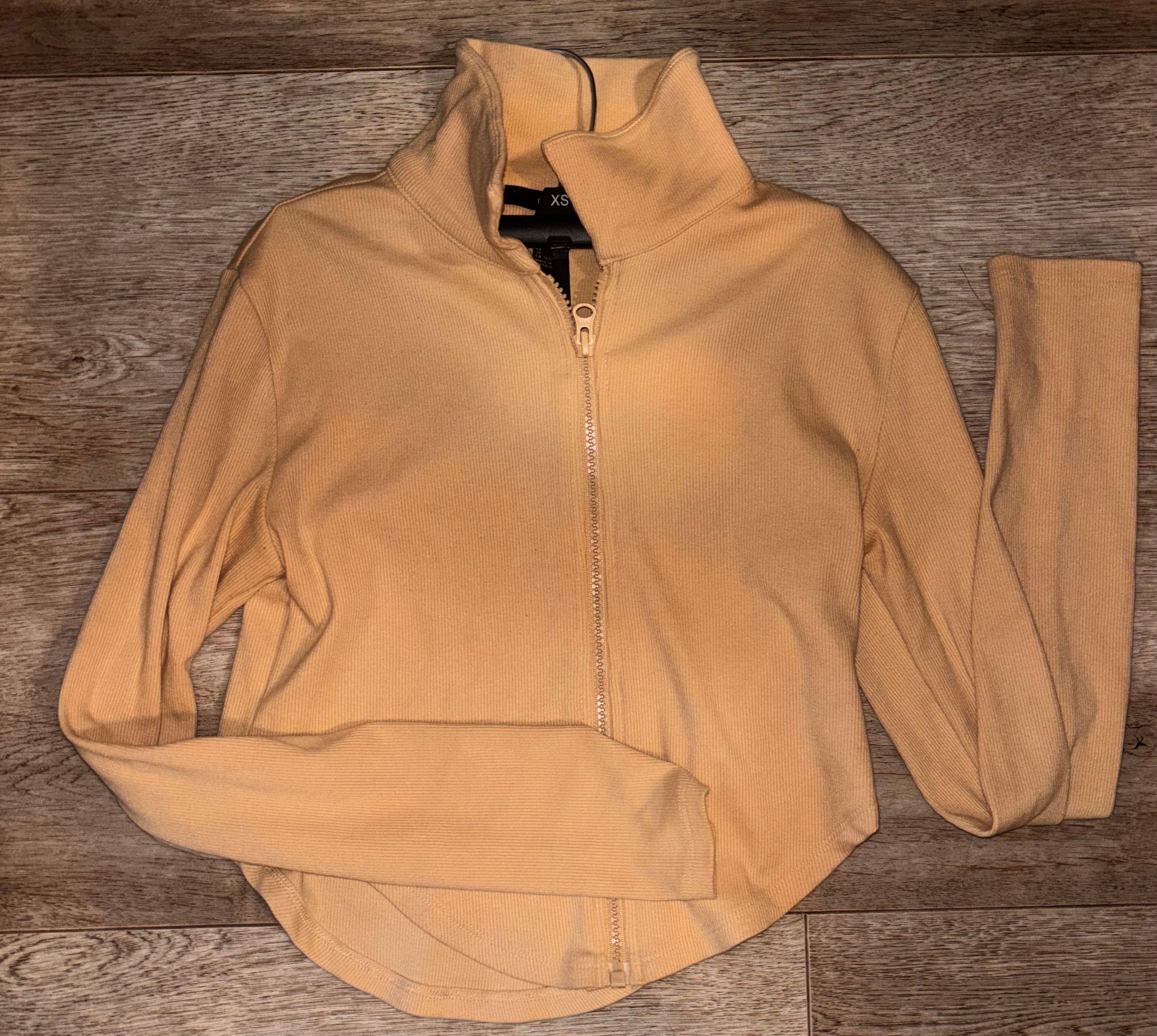 Forever 21 zippered crop top small