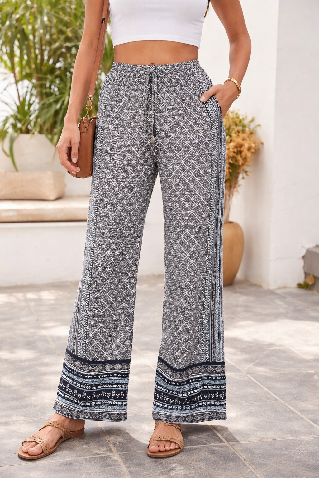 Anne Carson  Boho Printed Drawstring Pants – Women’s Medium