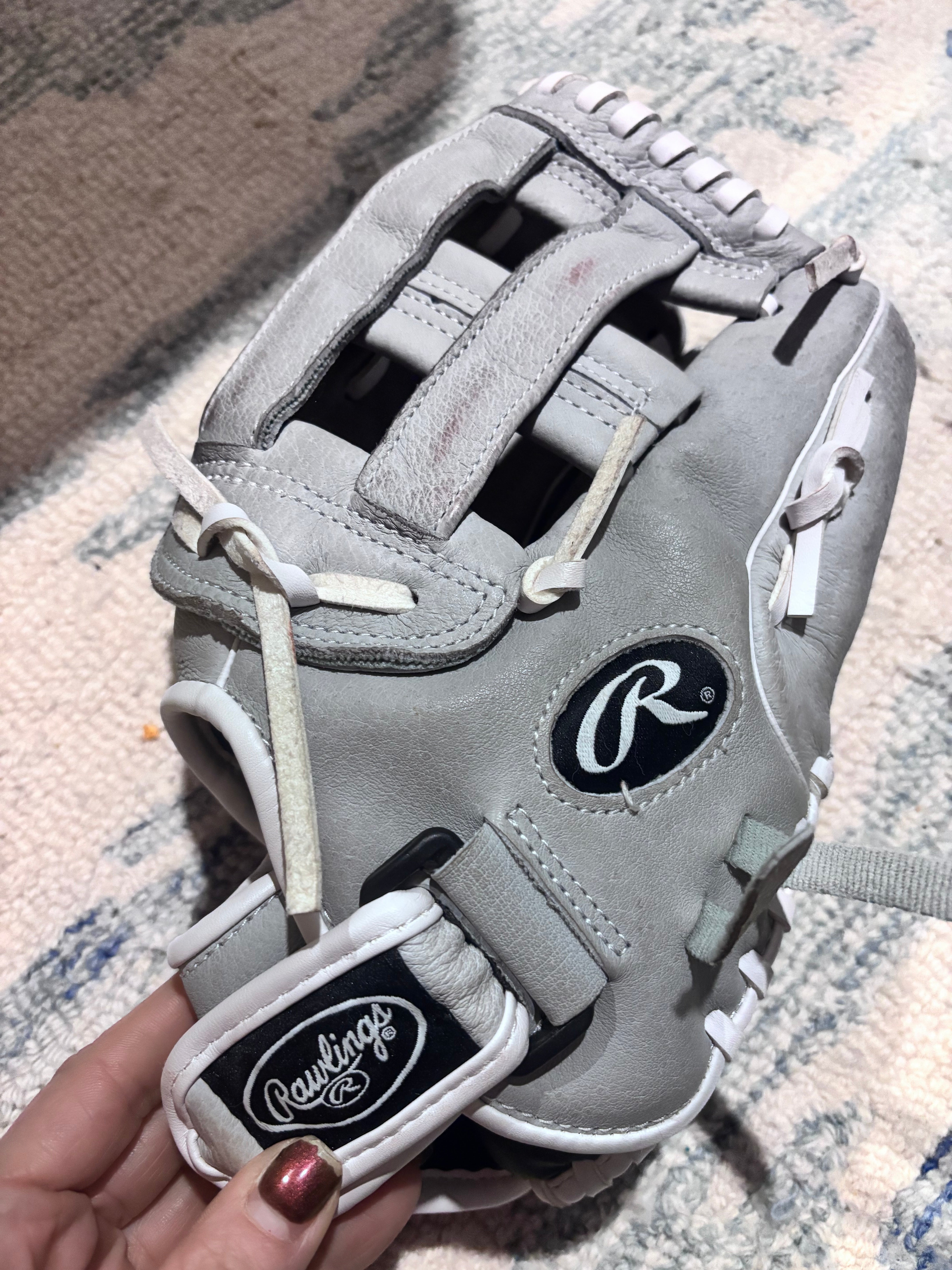 Rawlings Highlight Series 12.5” Baseball / Softball Glove (Model HFP125HGW)