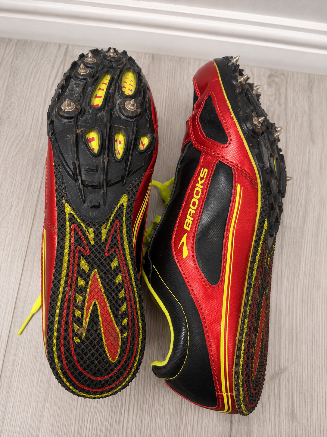 Brooks PR Sprint 10.45 track & field sprint spikes in a bold black, red and neon