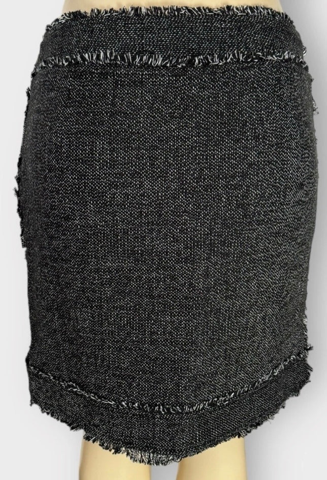 Skirt – Size 10 | Exposed Zipper | Classic Straight Fit