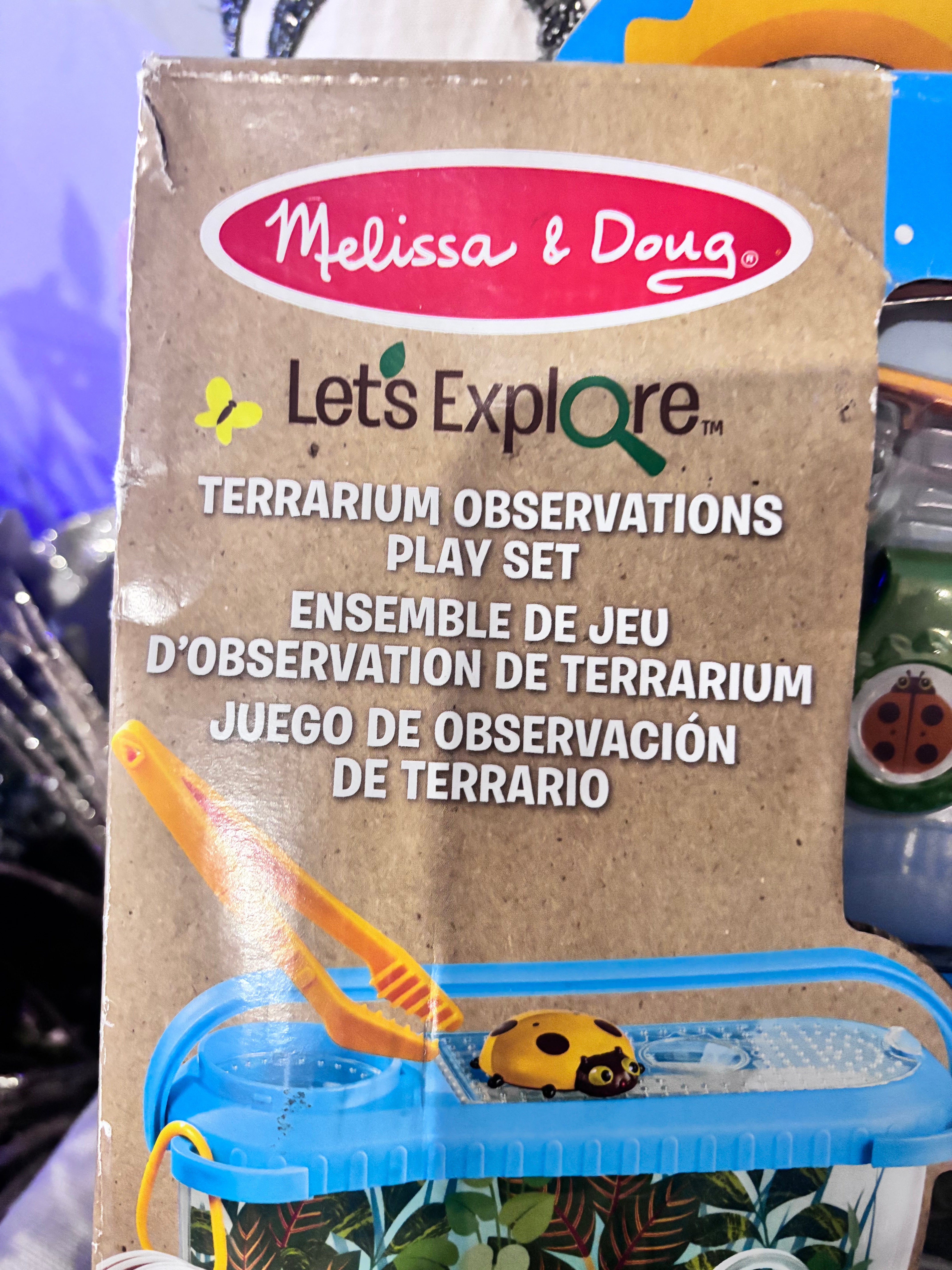 Melissa & Doug Let’s Explore Terrarium Observations Play Set – complete set