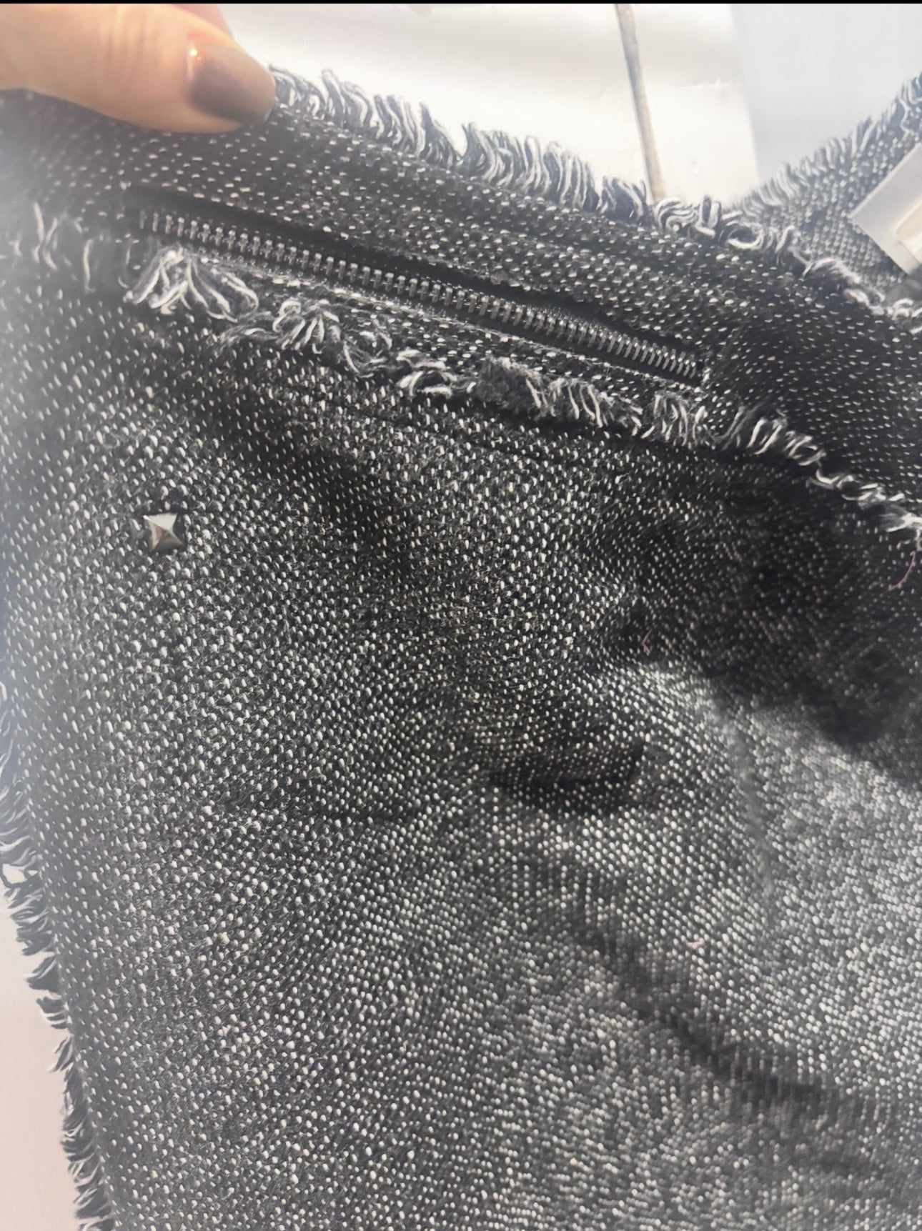 Skirt – Size 10 | Exposed Zipper | Classic Straight Fit