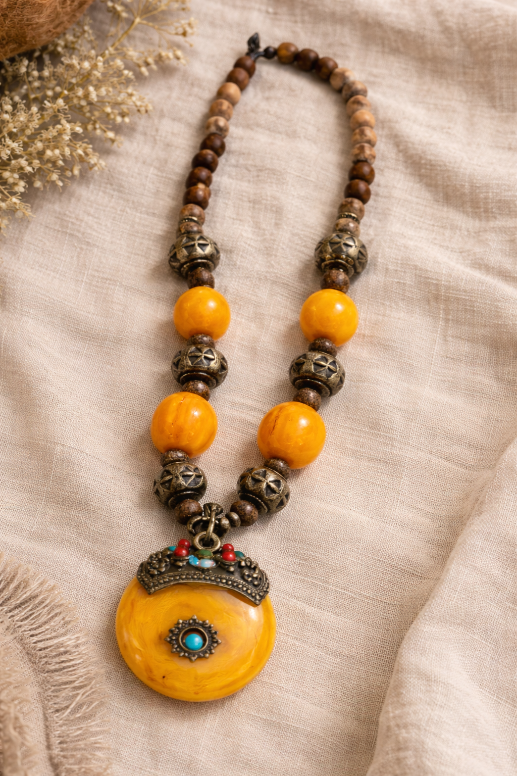 Hudson Boutique Vintage Find

Vintage Boho Statement Necklace with Faux Amber Pendant
