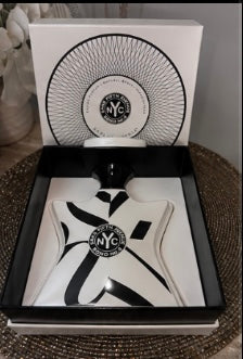 Bond No. 9 Saks Fifth Avenue NYC Eau de Parfum 3.3 oz (100 mL) – Approximately 90% Full with Original Box