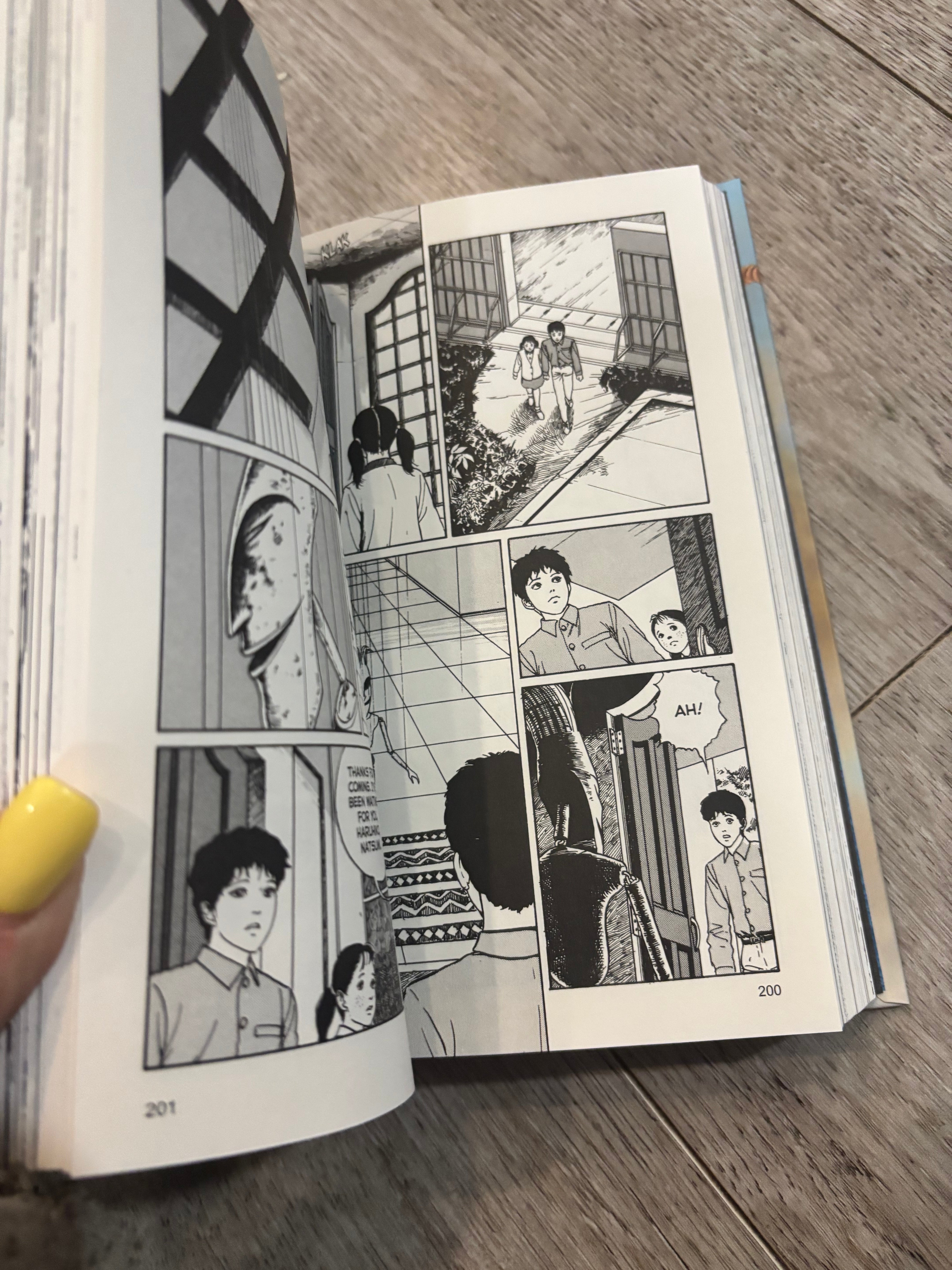 Hudson Boutique Exclusive | Shiver by Junji Ito (Hardcover)