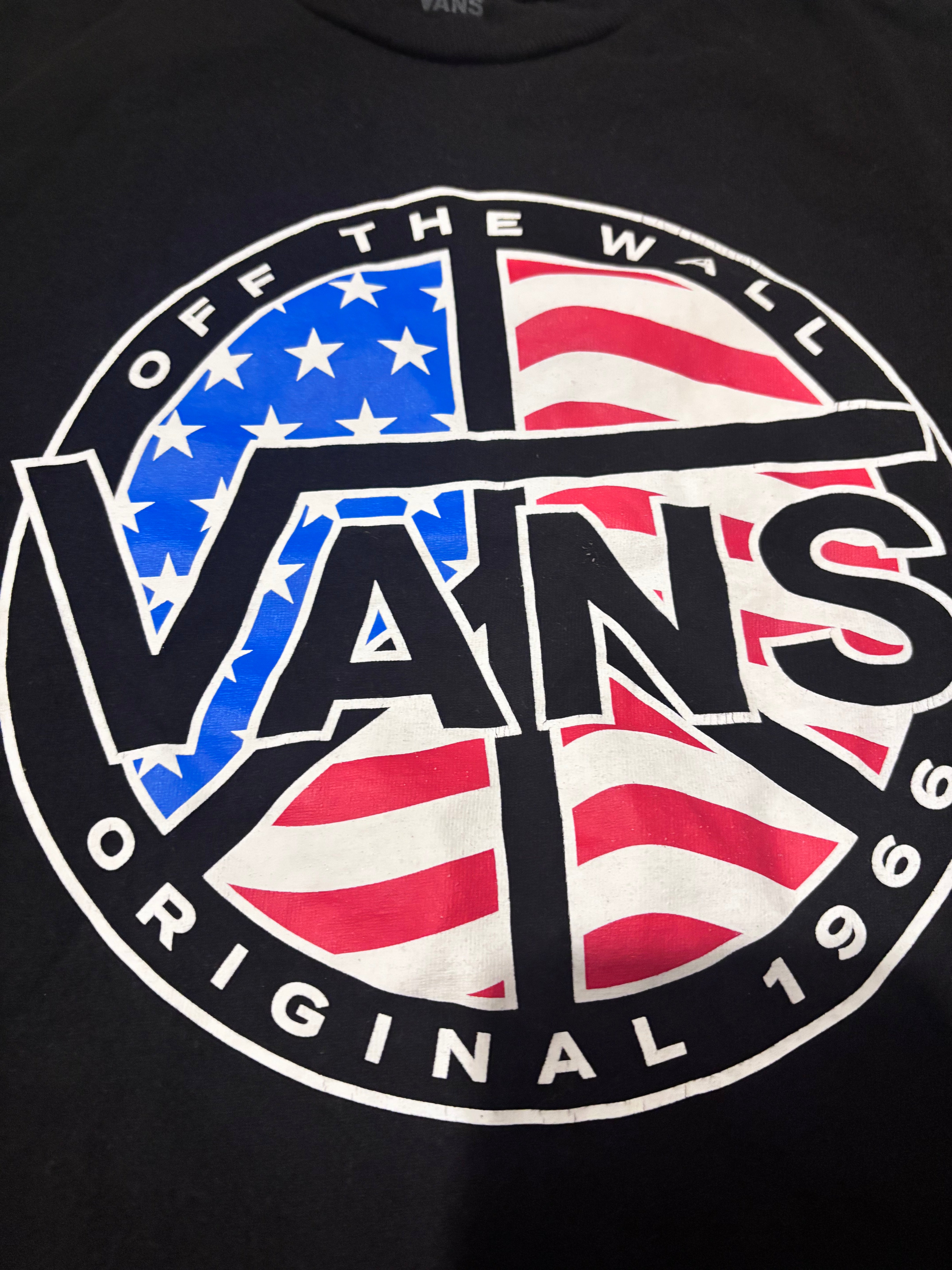 Vans “Off the Wall” USA Flag Graphic Tee – Black – Size Large (Fits Like Small)