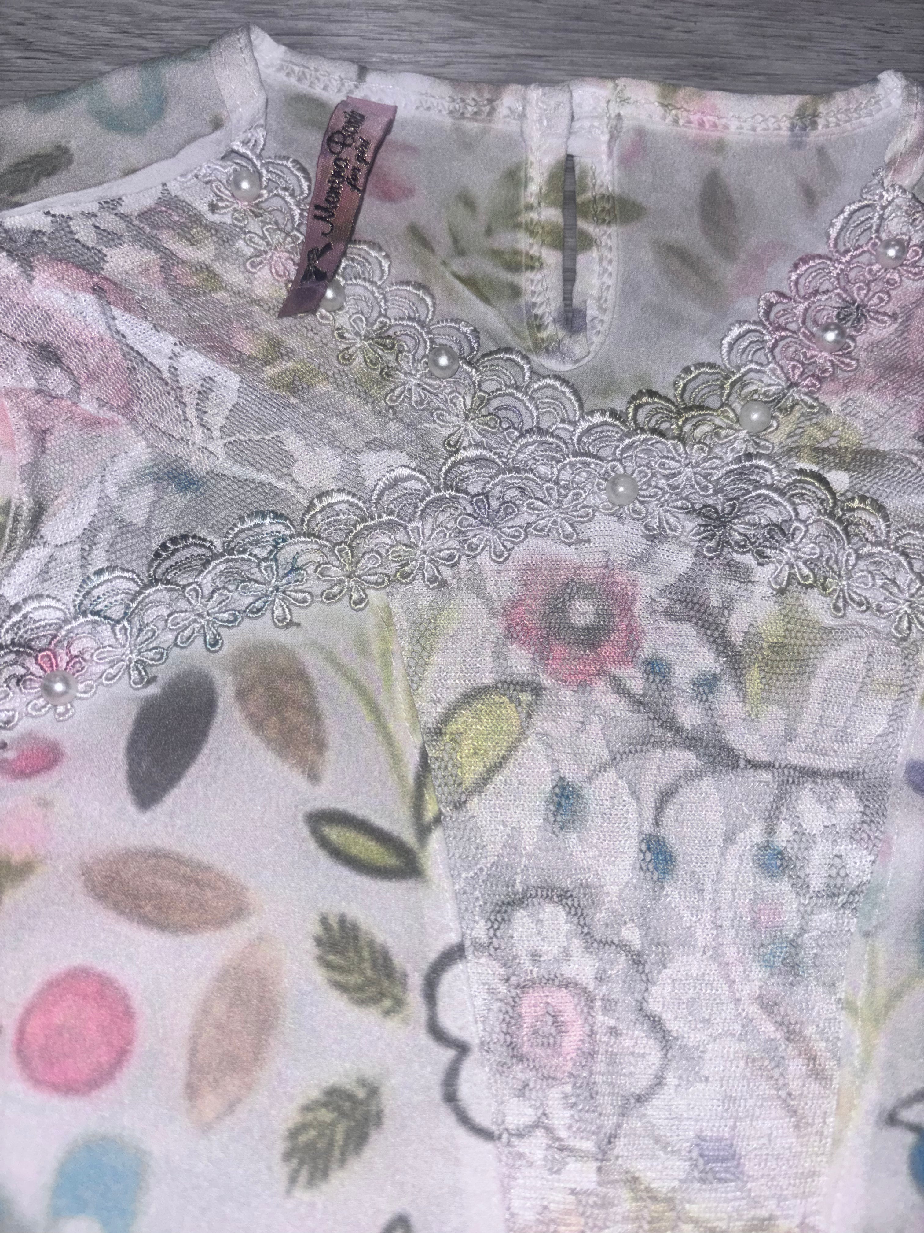 Floral Lace & Pearl Blouse + Premier Designs Earrings – XS/S