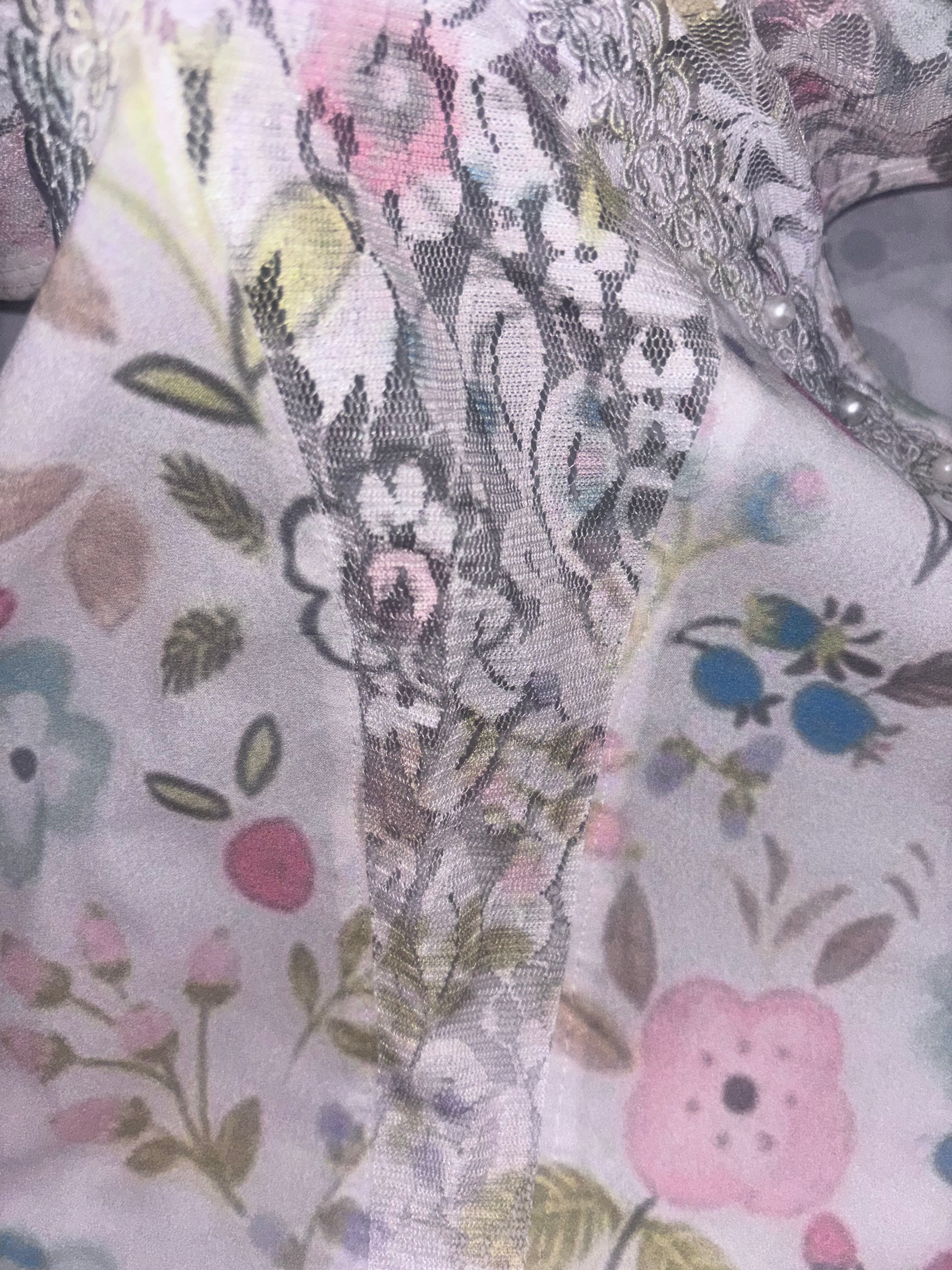 Floral Lace & Pearl Blouse + Premier Designs Earrings – XS/S